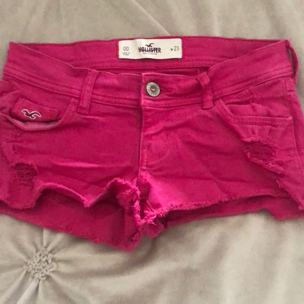 hot pink hollister shorts
